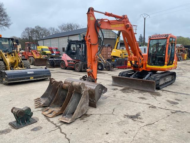 Takeuchi TB 175 - Mini pelle: photos 1 Takeuchi TB 175 - Mini pelle: photos 1