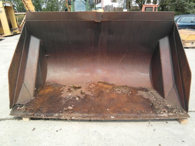 Volvo - Godet pour chargeur pour Engins de chantier: photos 5 Volvo - Godet pour chargeur pour Engins de chantier: photos 5