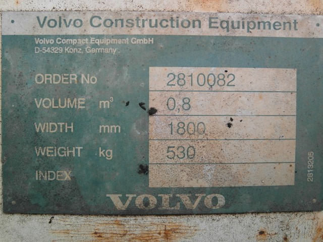 Volvo L 30 - Godet pour chargeur: photos 5 Volvo L 30 - Godet pour chargeur: photos 5
