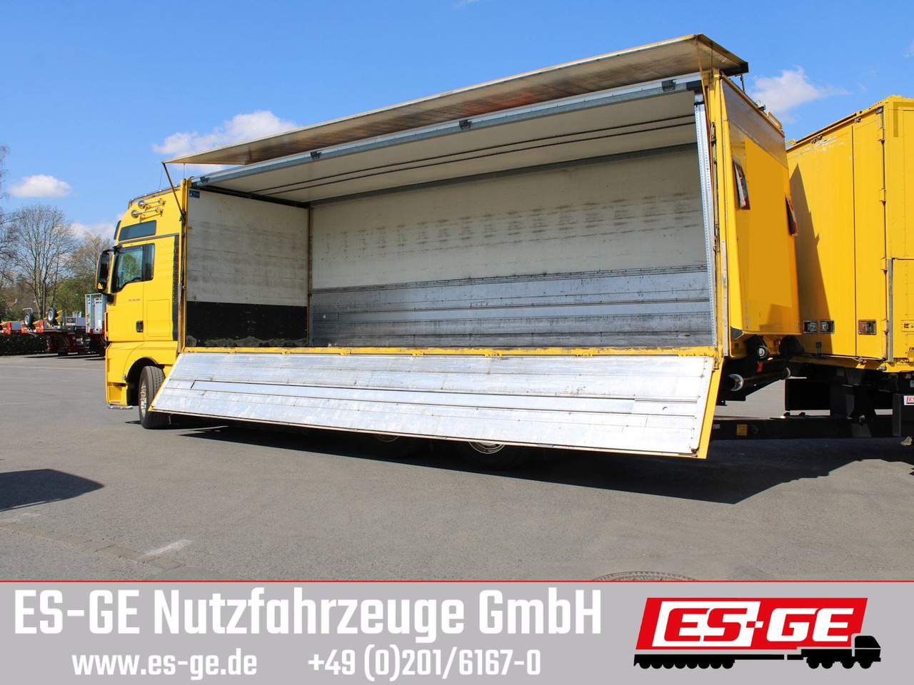 MAN 6x2 LKW mit Tandemanhänger - Camion pour le transport de boissons: photos 5 MAN 6x2 LKW mit Tandemanhänger - Camion pour le transport de boissons: photos 5