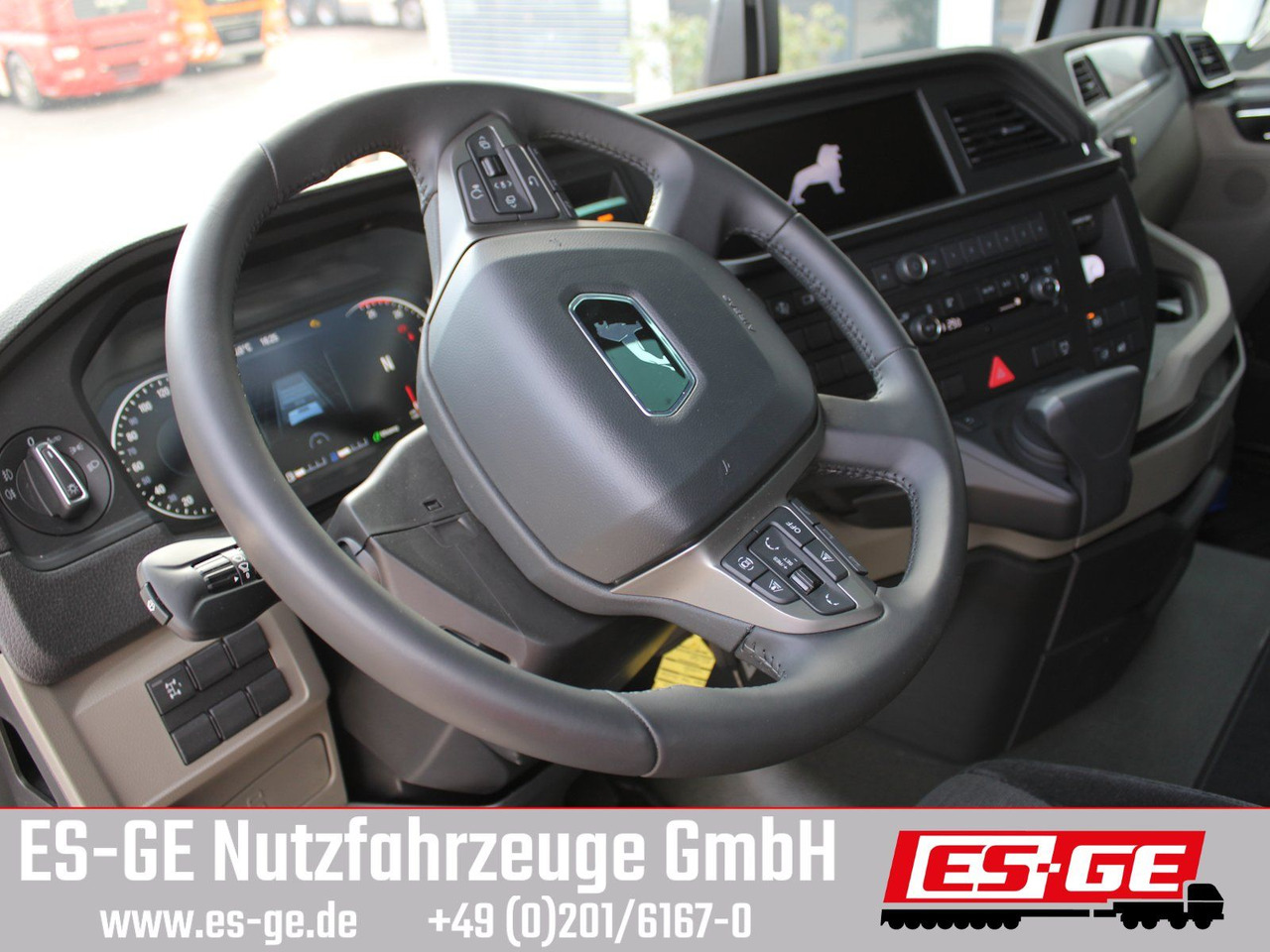MAN TGX 33.540 6x4 BL SA mit Fassi F545RA.2.26 - Tracteur routier: photos 4 MAN TGX 33.540 6x4 BL SA mit Fassi F545RA.2.26 - Tracteur routier: photos 4