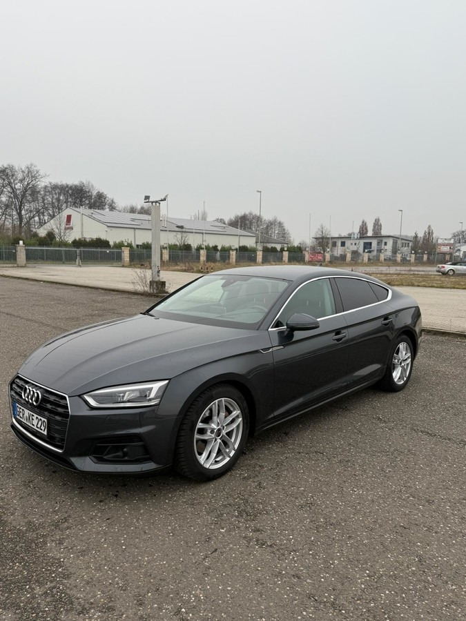 AUDI A5 Sportback (Typ F5) 2.0 TDI Schräghecklimousin - Voiture: photos 1 AUDI A5 Sportback (Typ F5) 2.0 TDI Schräghecklimousin - Voiture: photos 1