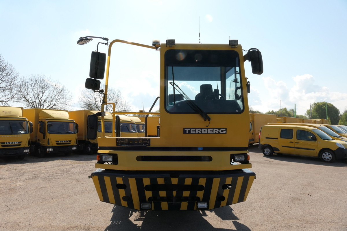 BC 182 Kamag Wiesel WBH 25 Umsetzfahrzeug - Camion porte-conteneur/ Caisse mobile: photos 4 BC 182 Kamag Wiesel WBH 25 Umsetzfahrzeug - Camion porte-conteneur/ Caisse mobile: photos 4