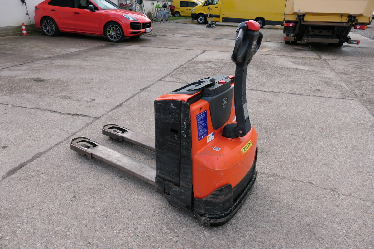 BT LWE 160 Batterie 46/2024 - Transpalette: photos 4 BT LWE 160 Batterie 46/2024 - Transpalette: photos 4