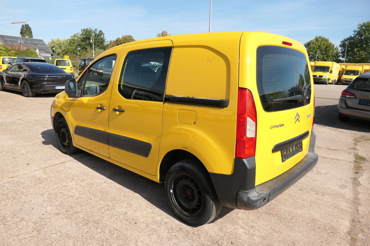 CITROEN Berlingo 16V HDI Niveau B L1 CoC PARKTRONIK 2xSC - Fourgonnette: photos 4 CITROEN Berlingo 16V HDI Niveau B L1 CoC PARKTRONIK 2xSC - Fourgonnette: photos 4