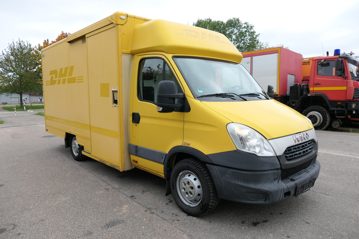 IVECO Daily 35 S11 C30C AUTOMATIK KAMERA MAXI KAMERA R - Fourgon: photos 2 IVECO Daily 35 S11 C30C AUTOMATIK KAMERA MAXI KAMERA R - Fourgon: photos 2