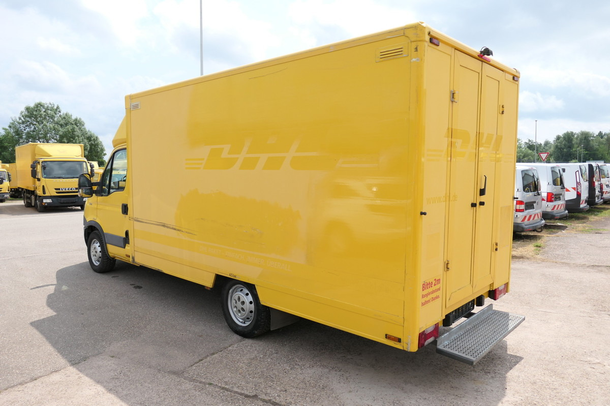 IVECO Daily 35 S11 C30C AUTOMATIK KAMERA MAXI KAMERA R - Fourgon: photos 4 IVECO Daily 35 S11 C30C AUTOMATIK KAMERA MAXI KAMERA R - Fourgon: photos 4