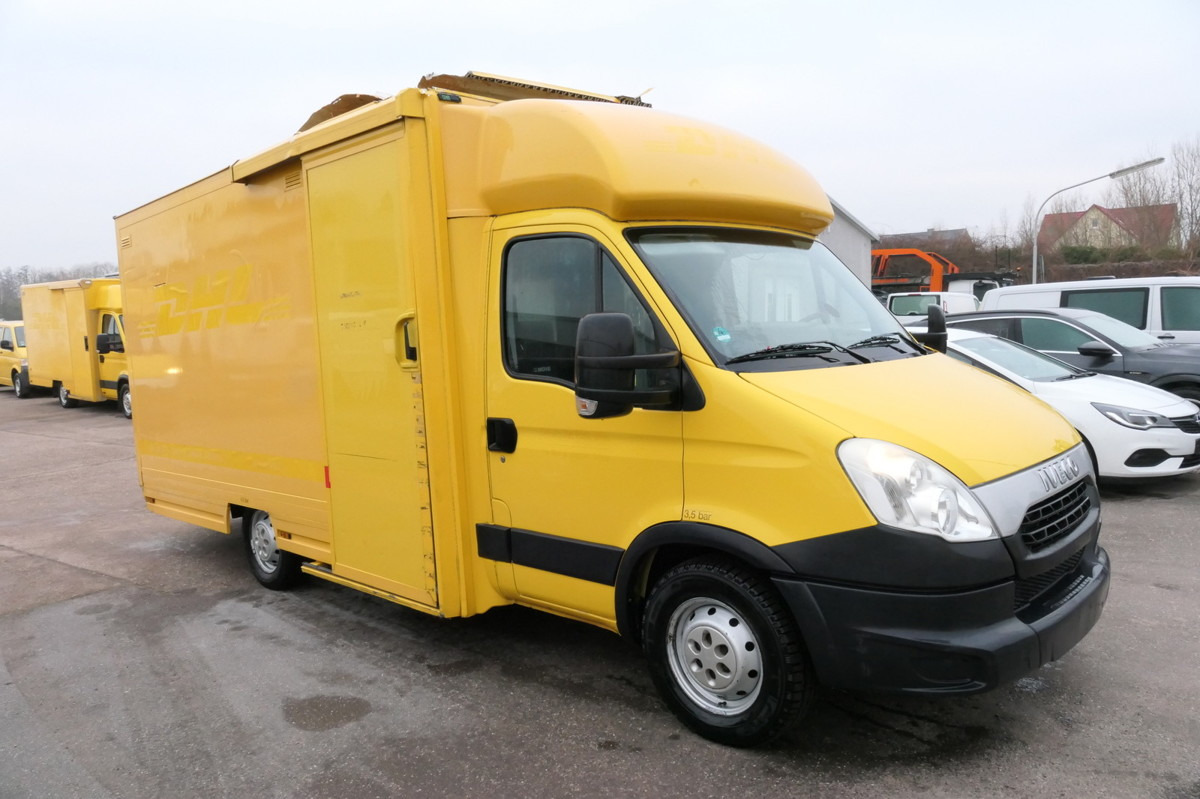 IVECO Daily 35 S11 C30C AUTOMATIK KAMERA MAXI KAMERA R - Fourgon: photos 2 IVECO Daily 35 S11 C30C AUTOMATIK KAMERA MAXI KAMERA R - Fourgon: photos 2