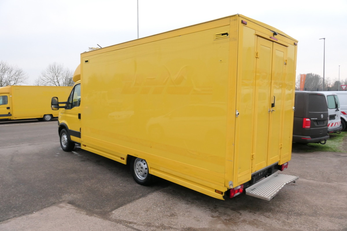 IVECO Daily 35 S11 C30C AUTOMATIK KAMERA MAXI KAMERA R - Fourgon: photos 4 IVECO Daily 35 S11 C30C AUTOMATIK KAMERA MAXI KAMERA R - Fourgon: photos 4