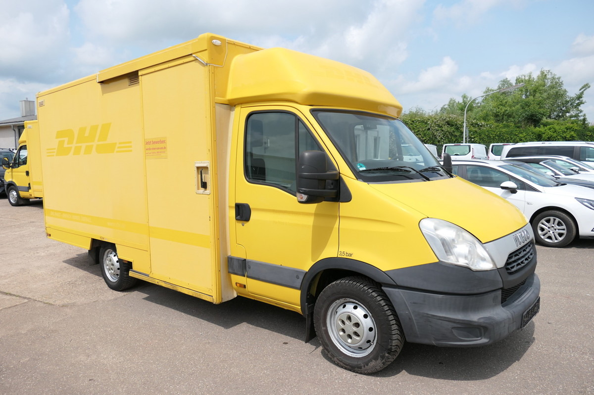 IVECO Daily 35 S11 C30C AUTOMATIK KAMERA MAXI KAMERA R - Fourgon: photos 1 IVECO Daily 35 S11 C30C AUTOMATIK KAMERA MAXI KAMERA R - Fourgon: photos 1