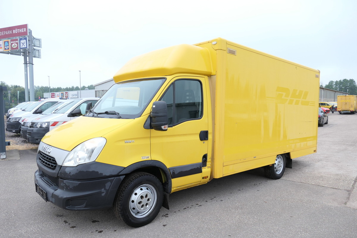 IVECO Daily 35 S11 C30C AUTOMATIK KAMERA Regale LUFT D - Fourgon: photos 2 IVECO Daily 35 S11 C30C AUTOMATIK KAMERA Regale LUFT D - Fourgon: photos 2