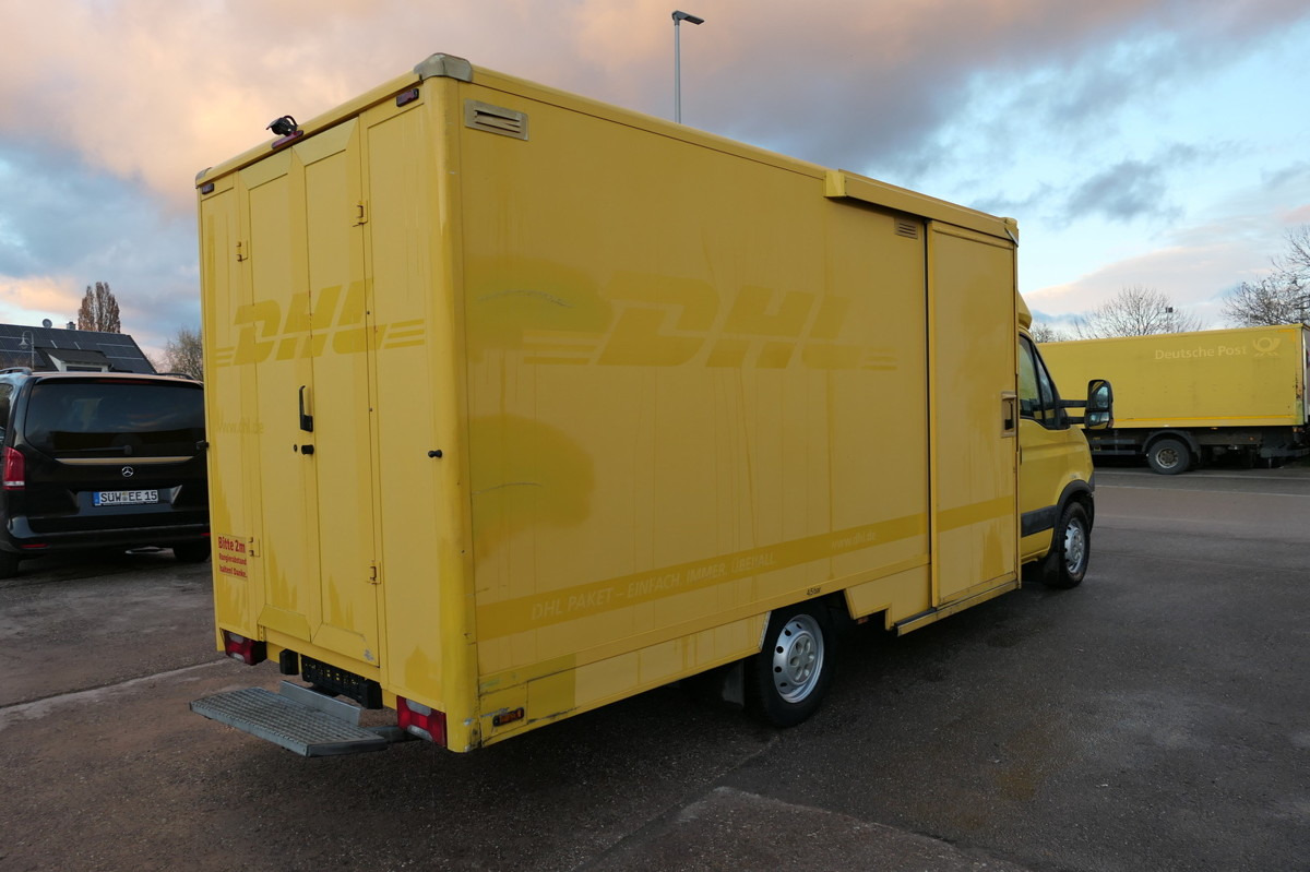 IVECO Daily 35 S11 C30C AUTOMATIK KAMERA Regale LUFT D - Fourgon: photos 3 IVECO Daily 35 S11 C30C AUTOMATIK KAMERA Regale LUFT D - Fourgon: photos 3