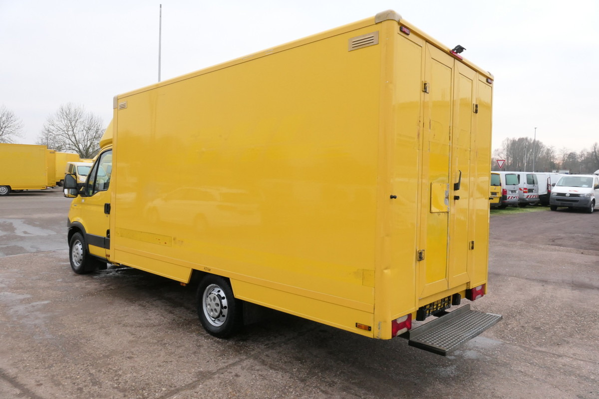 IVECO Daily 35 S11 C30C AUTOMATIK KAMERA Regale LUFT D - Fourgon: photos 4 IVECO Daily 35 S11 C30C AUTOMATIK KAMERA Regale LUFT D - Fourgon: photos 4