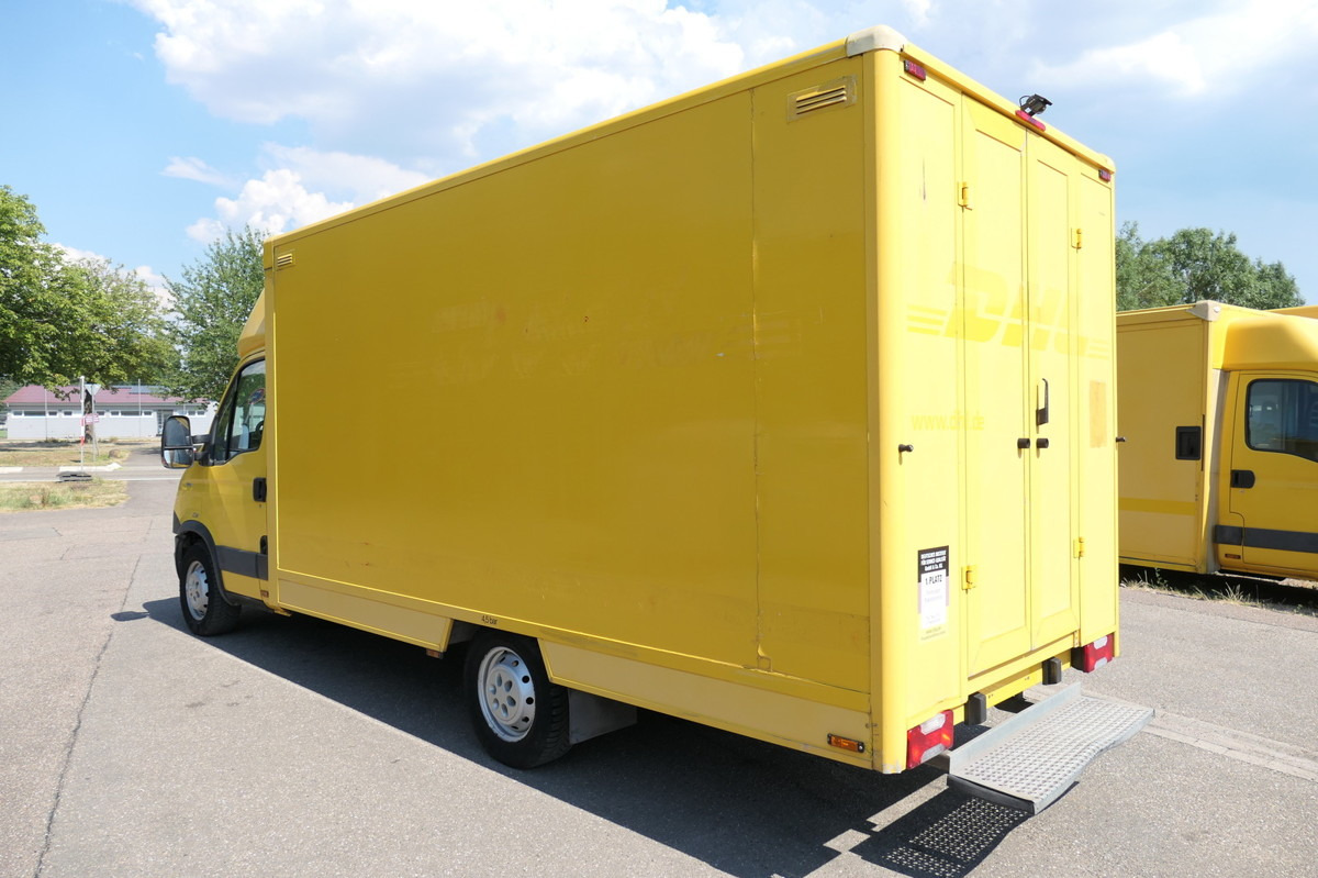 IVECO Daily 35 S11 C30C AUTOMATIK KAMERA Regale LUFT D - Fourgon: photos 4 IVECO Daily 35 S11 C30C AUTOMATIK KAMERA Regale LUFT D - Fourgon: photos 4