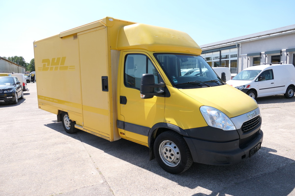 IVECO Daily 35 S11 C30C AUTOMATIK KAMERA Regale LUFT D - Fourgon: photos 2 IVECO Daily 35 S11 C30C AUTOMATIK KAMERA Regale LUFT D - Fourgon: photos 2