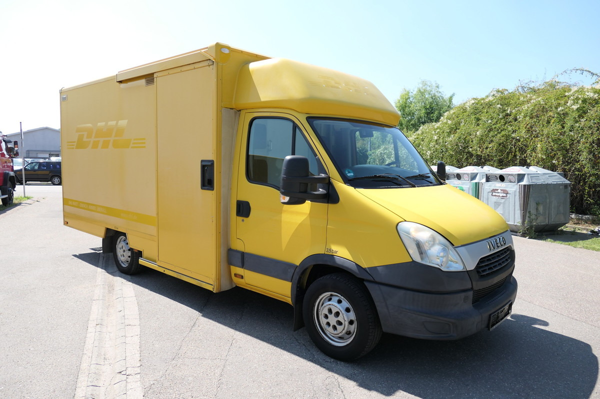 IVECO Daily 35 S11 C30C AUTOMATIK KAMERA Regale LUFT D - Fourgon: photos 2 IVECO Daily 35 S11 C30C AUTOMATIK KAMERA Regale LUFT D - Fourgon: photos 2