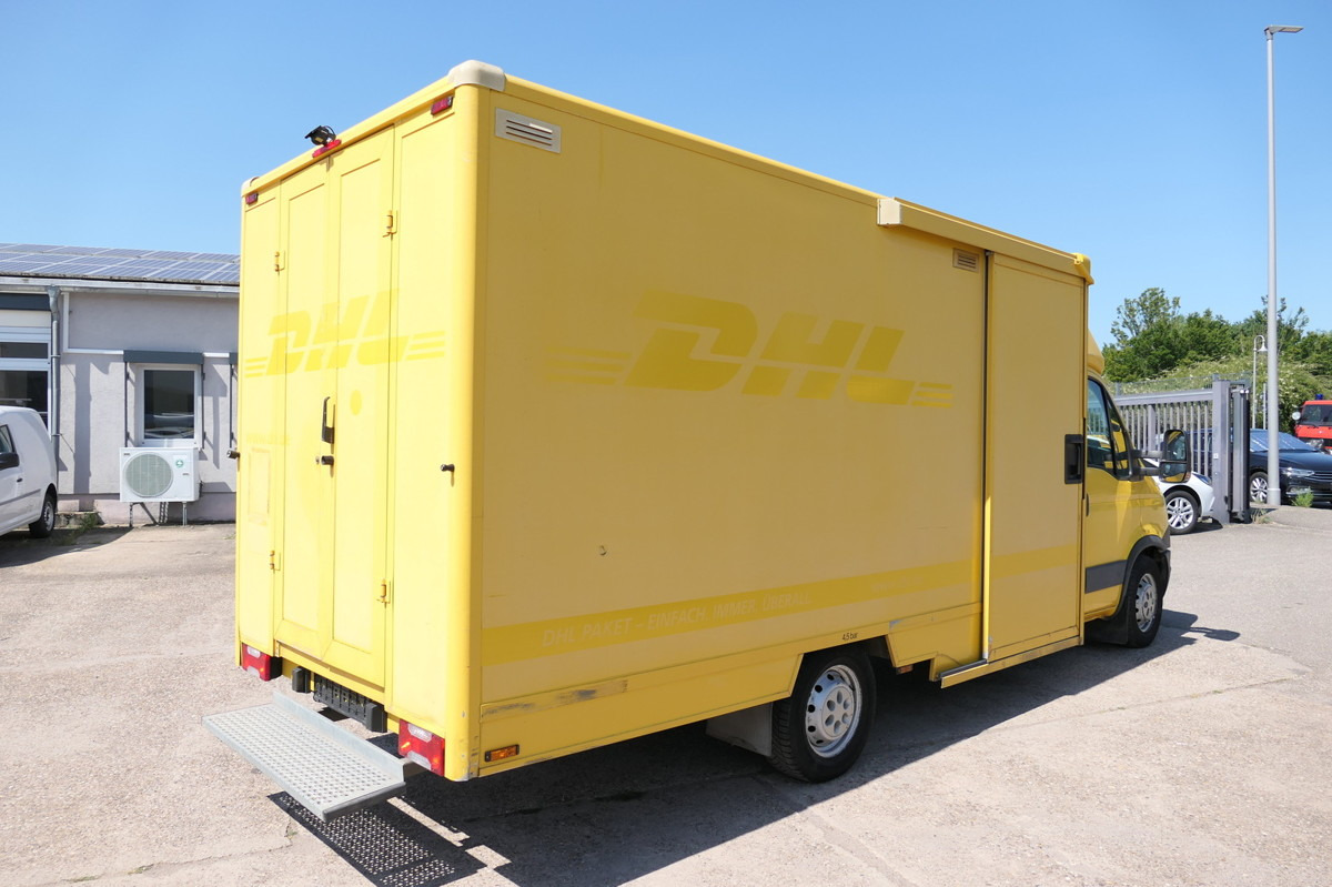 IVECO Daily 35 S11 C30C AUTOMATIK KAMERA Regale LUFT D - Fourgon: photos 3 IVECO Daily 35 S11 C30C AUTOMATIK KAMERA Regale LUFT D - Fourgon: photos 3