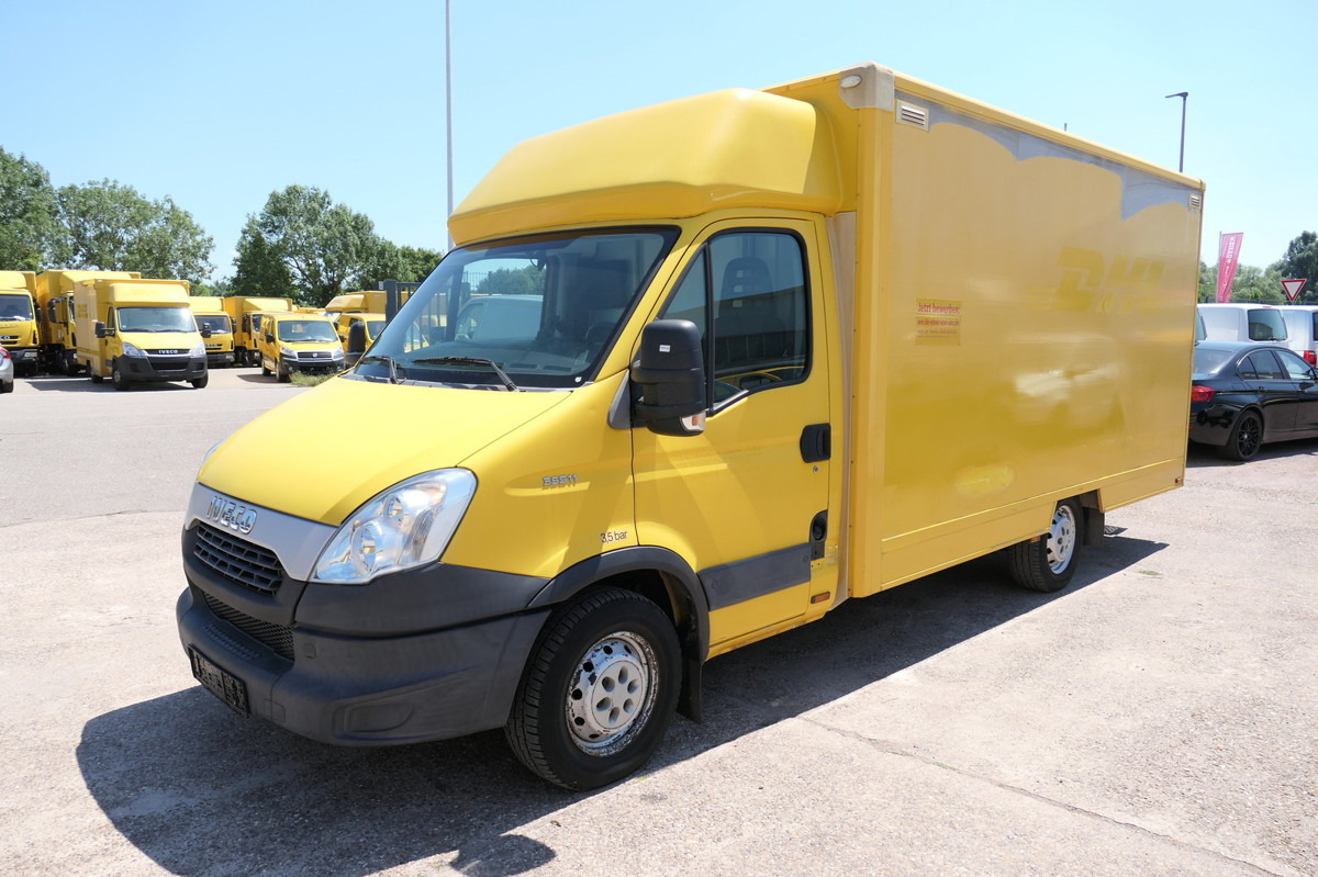 IVECO Daily 35 S11 C30C AUTOMATIK KAMERA Regale LUFT D - Fourgon: photos 1 IVECO Daily 35 S11 C30C AUTOMATIK KAMERA Regale LUFT D - Fourgon: photos 1