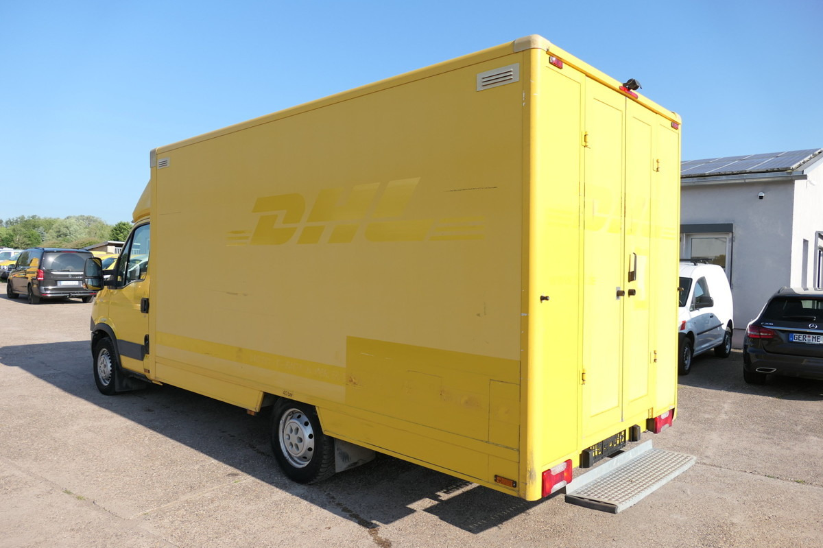 IVECO Daily 35 S11 C30C AUTOMATIK KAMERA Regale LUFT D - Fourgon: photos 4 IVECO Daily 35 S11 C30C AUTOMATIK KAMERA Regale LUFT D - Fourgon: photos 4