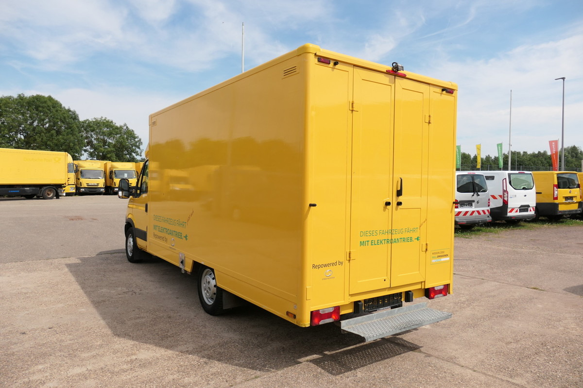 IVECO Daily 35 S11 C30C ELEKTRO COC Umbau 08/2021 Firm - Fourgon, Utilitaire électrique: photos 3 IVECO Daily 35 S11 C30C ELEKTRO COC Umbau 08/2021 Firm - Fourgon, Utilitaire électrique: photos 3