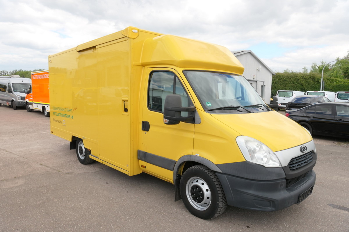 IVECO Daily 35 S11 C30C ELEKTRO COC Umbau Firma Orten - Fourgon, Utilitaire électrique: photos 2 IVECO Daily 35 S11 C30C ELEKTRO COC Umbau Firma Orten - Fourgon, Utilitaire électrique: photos 2