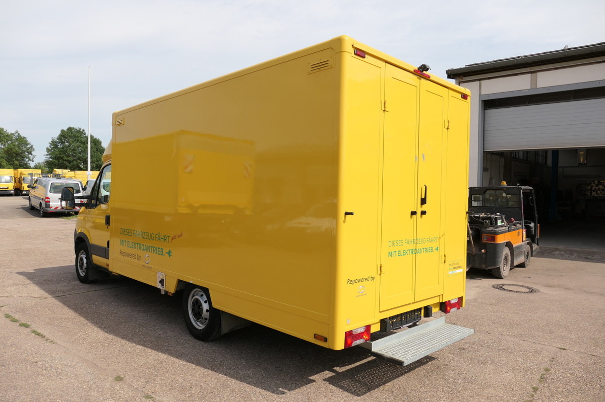 IVECO Daily 35 S11 C30C ELEKTRO Umbau 12/2021 Firma Or - Fourgon, Utilitaire électrique: photos 3 IVECO Daily 35 S11 C30C ELEKTRO Umbau 12/2021 Firma Or - Fourgon, Utilitaire électrique: photos 3