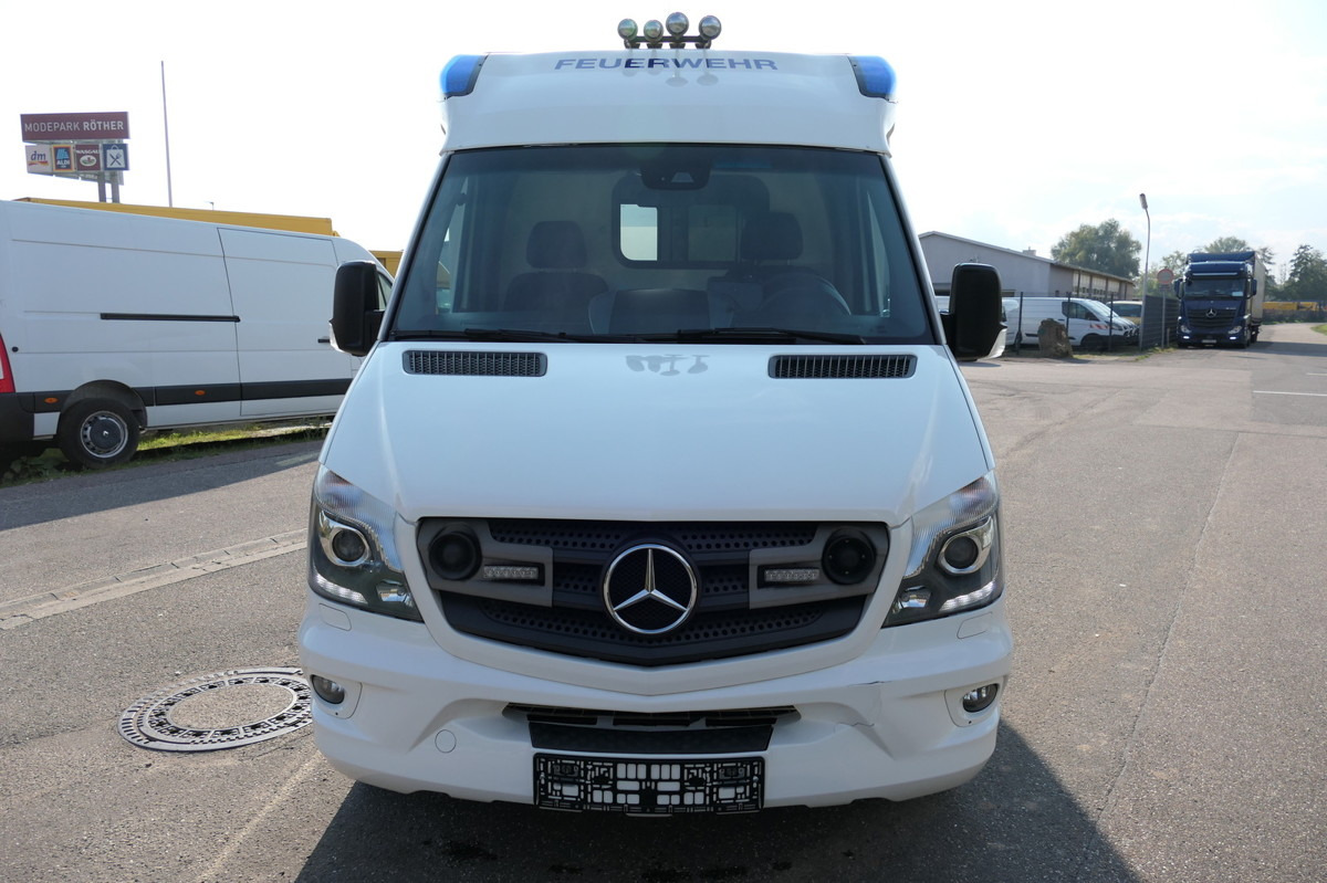 MERCEDES-BENZ 319 Sprinter 6-Zylinder Rettungswagen Strobel - Ambulance: photos 2 MERCEDES-BENZ 319 Sprinter 6-Zylinder Rettungswagen Strobel - Ambulance: photos 2