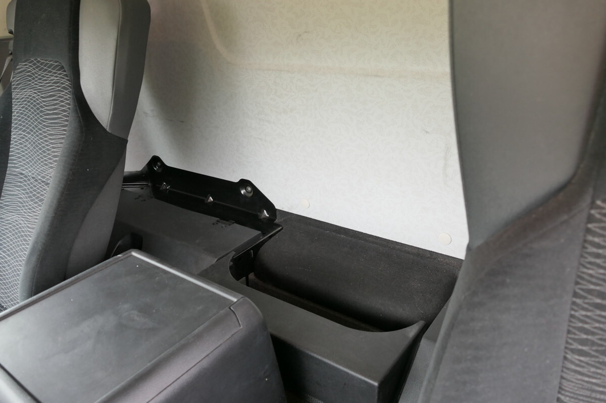 Camion plateau, Camion grue MERCEDES-BENZ Antos 2540 L KLIMA Palfinger-Kran PK15001L Lenka: photos 9 Camion plateau, Camion grue MERCEDES-BENZ Antos 2540 L KLIMA Palfinger-Kran PK15001L Lenka: photos 9