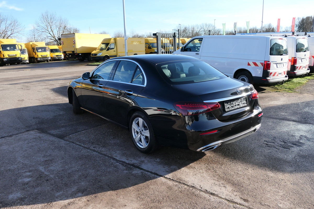 MERCEDES-BENZ E 220 d AVANTGARDE KLIMA - Berline: photos 5 MERCEDES-BENZ E 220 d AVANTGARDE KLIMA - Berline: photos 5