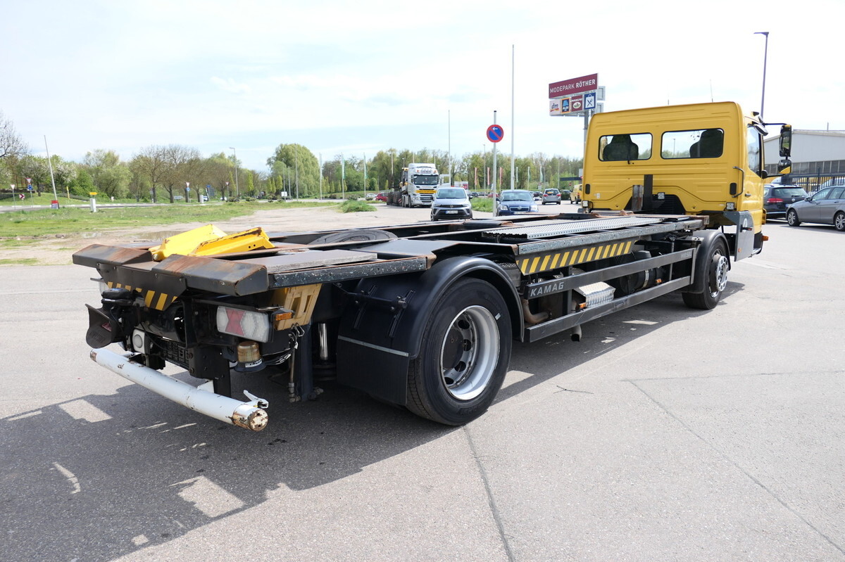 MERCEDES-BENZ KAMAG WBH 25 Wiesel Terberg Umsetzfahrz. Sattelk - Camion porte-conteneur/ Caisse mobile: photos 3 MERCEDES-BENZ KAMAG WBH 25 Wiesel Terberg Umsetzfahrz. Sattelk - Camion porte-conteneur/ Caisse mobile: photos 3