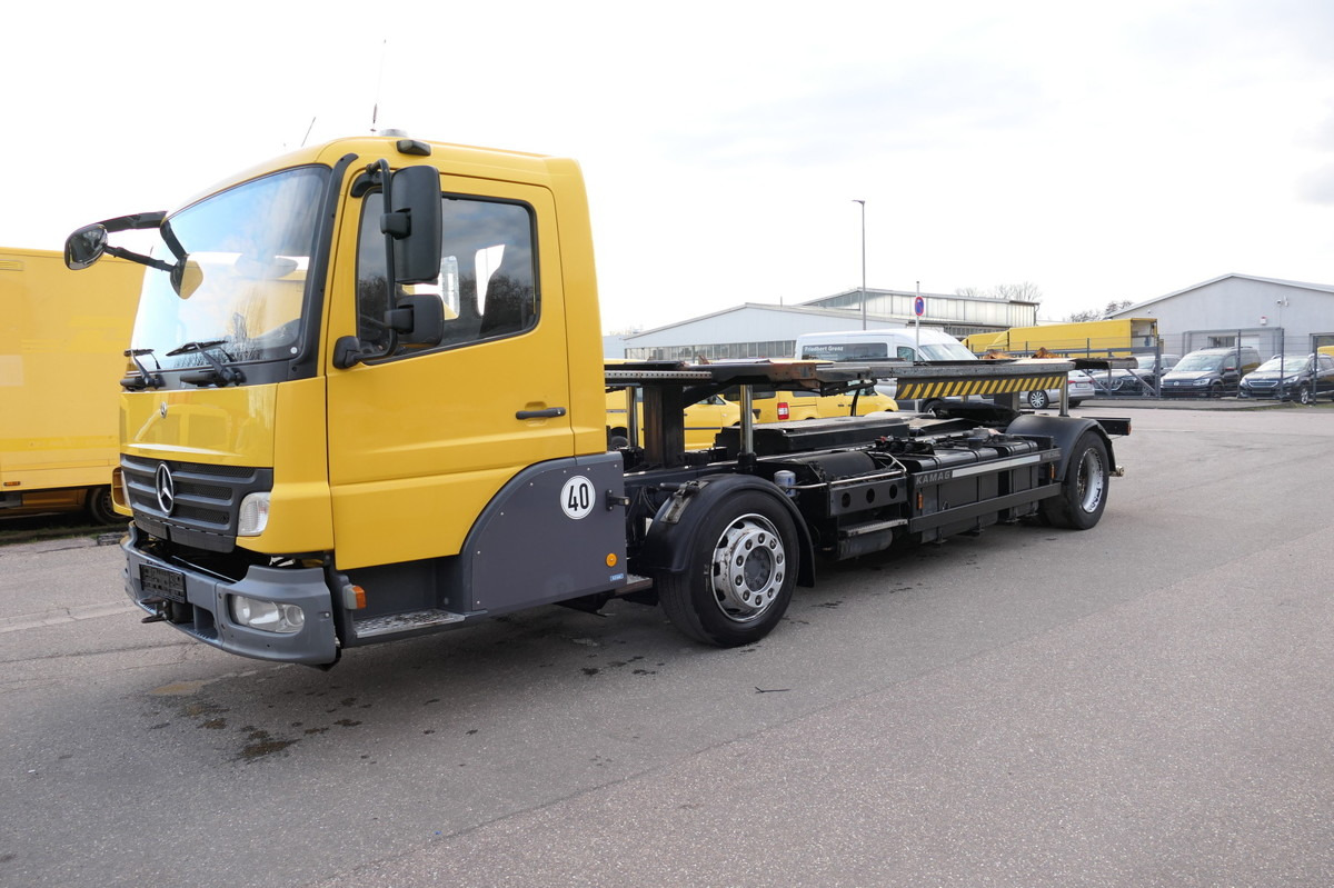MERCEDES-BENZ KAMAG WBH 25 Wiesel Terberg Umsetzfahrz. Sattelk - Camion porte-conteneur/ Caisse mobile: photos 2 MERCEDES-BENZ KAMAG WBH 25 Wiesel Terberg Umsetzfahrz. Sattelk - Camion porte-conteneur/ Caisse mobile: photos 2
