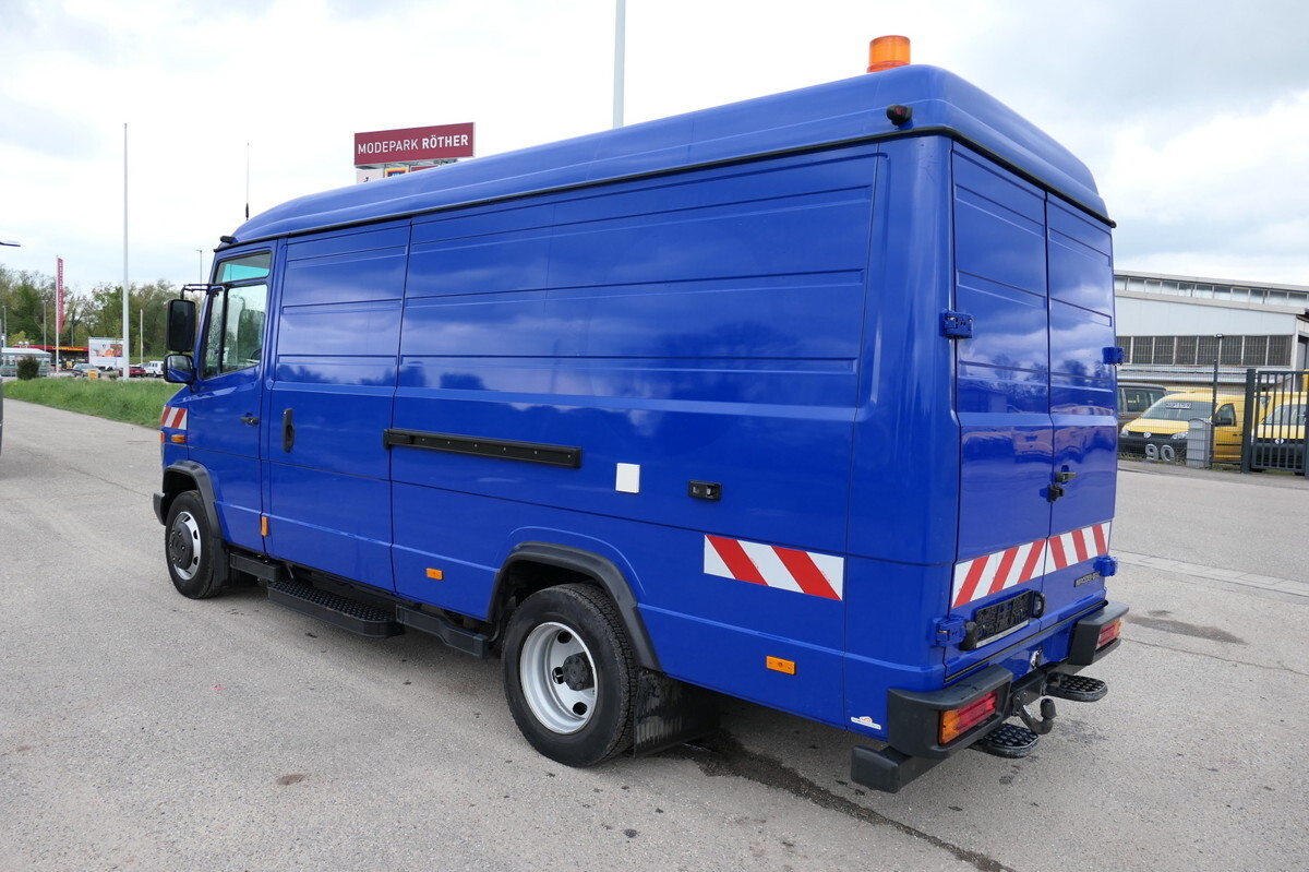MERCEDES-BENZ Vario 816 D Kanalinspektion Kanal TV Standheizun - Camion hydrocureur: photos 4 MERCEDES-BENZ Vario 816 D Kanalinspektion Kanal TV Standheizun - Camion hydrocureur: photos 4