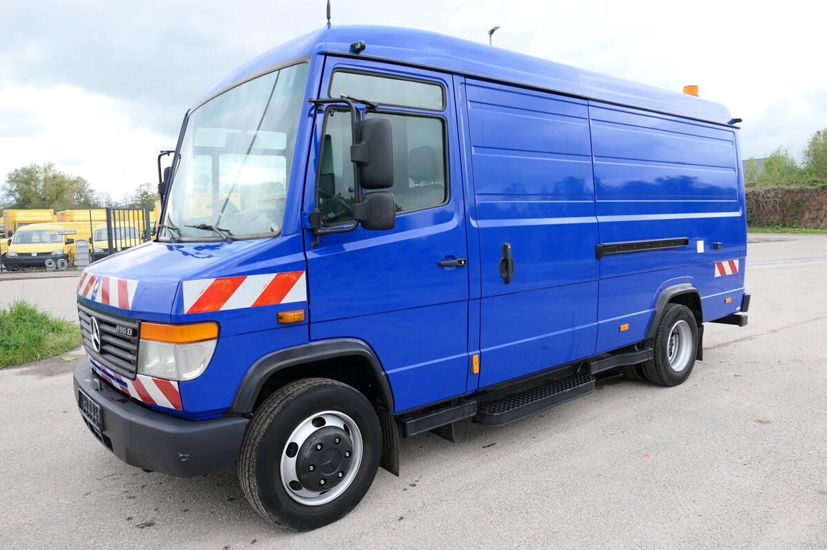MERCEDES-BENZ Vario 816 D Kanalinspektion Kanal TV Standheizun - Camion hydrocureur: photos 1 MERCEDES-BENZ Vario 816 D Kanalinspektion Kanal TV Standheizun - Camion hydrocureur: photos 1
