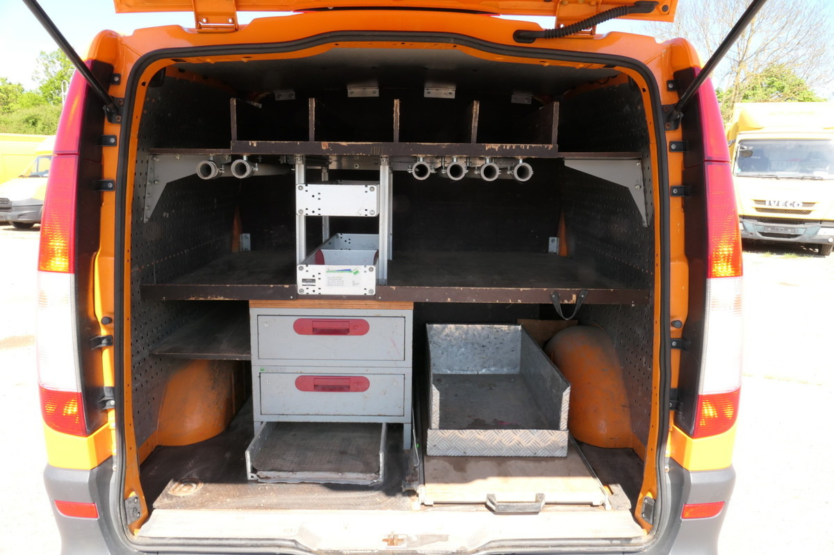 MERCEDES-BENZ Vito Mixto 111 CDI Kasten Extralang 4x4 AHK - Fourgonnette: photos 2 MERCEDES-BENZ Vito Mixto 111 CDI Kasten Extralang 4x4 AHK - Fourgonnette: photos 2