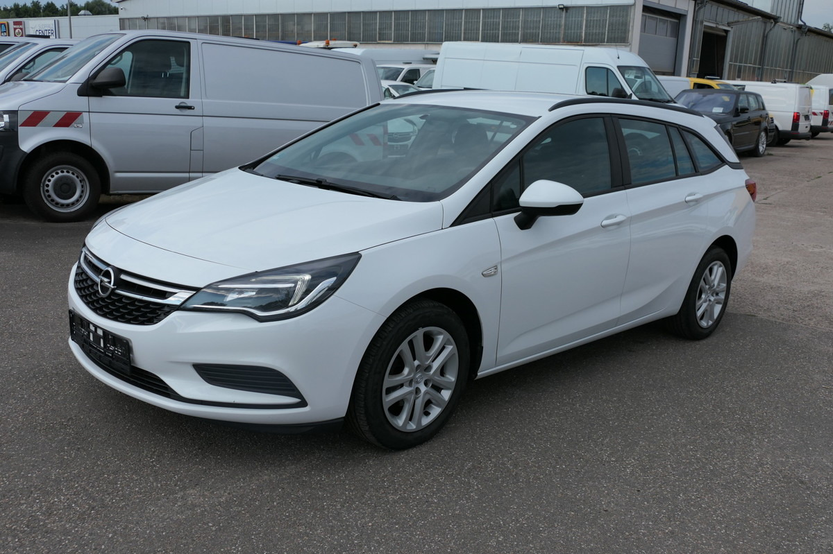 OPEL Astra K 1.6 CDTI Edition S/S KLIMA - Voiture: photos 1 OPEL Astra K 1.6 CDTI Edition S/S KLIMA - Voiture: photos 1