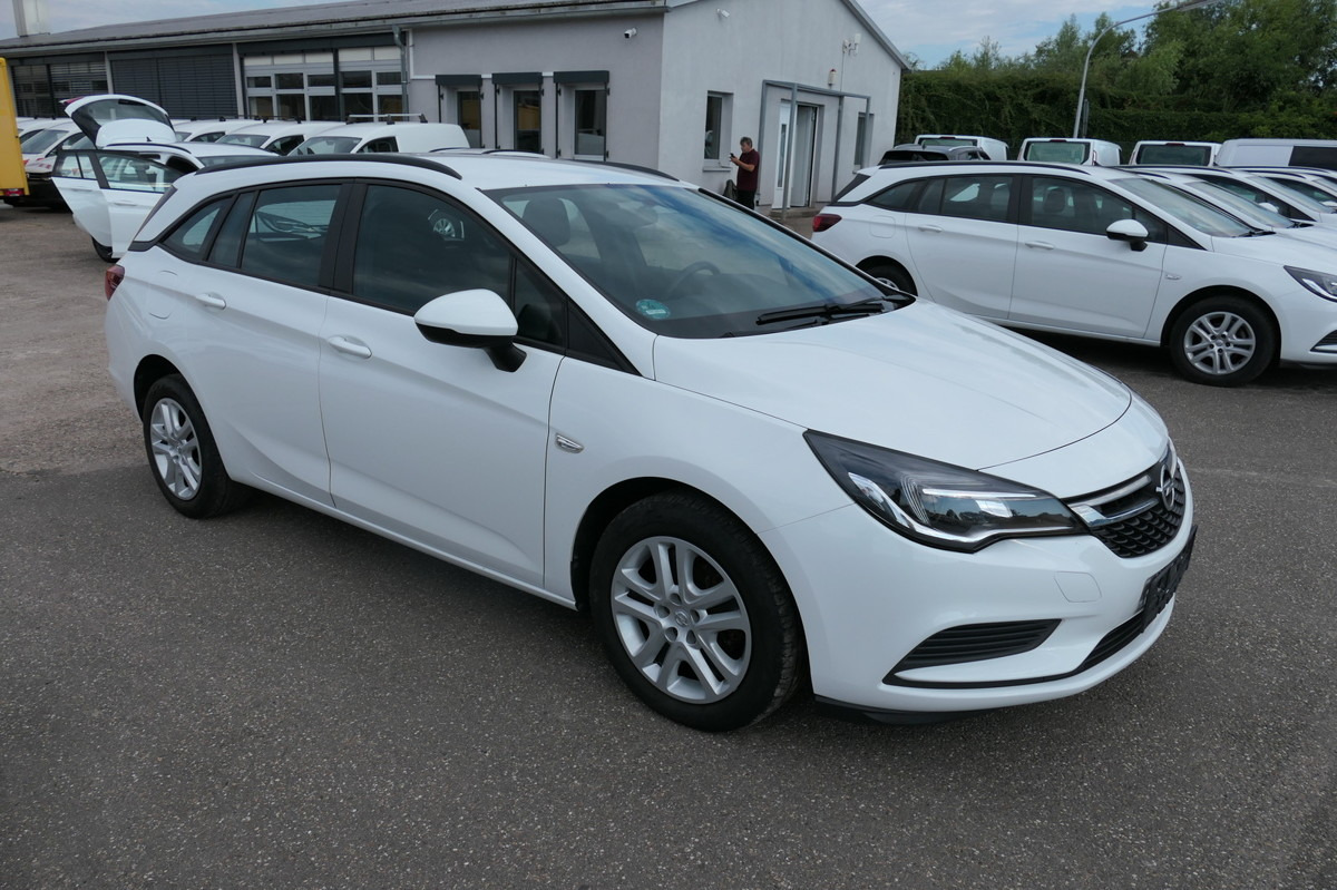 OPEL Astra K 1.6 CDTI Edition S/S KLIMA - Voiture: photos 2 OPEL Astra K 1.6 CDTI Edition S/S KLIMA - Voiture: photos 2