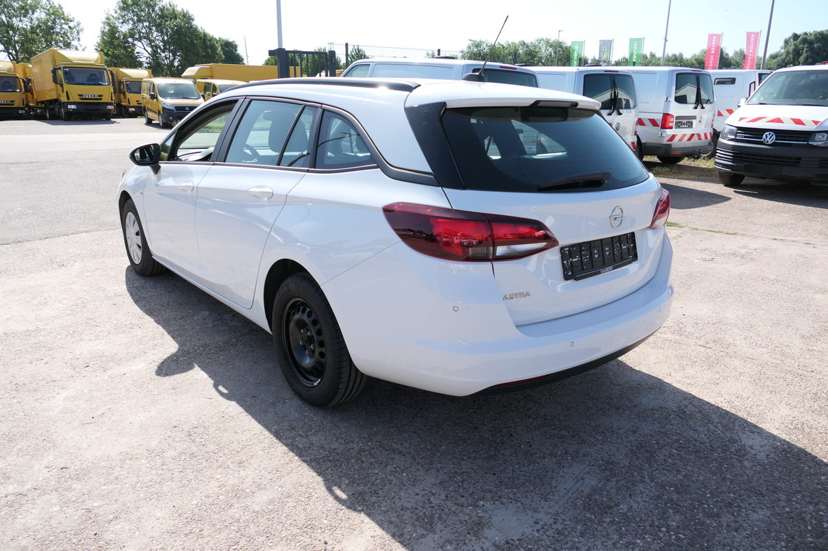 OPEL Astra Sports Tourer 1.5 CDTI KLIMA - Voiture: photos 3 OPEL Astra Sports Tourer 1.5 CDTI KLIMA - Voiture: photos 3