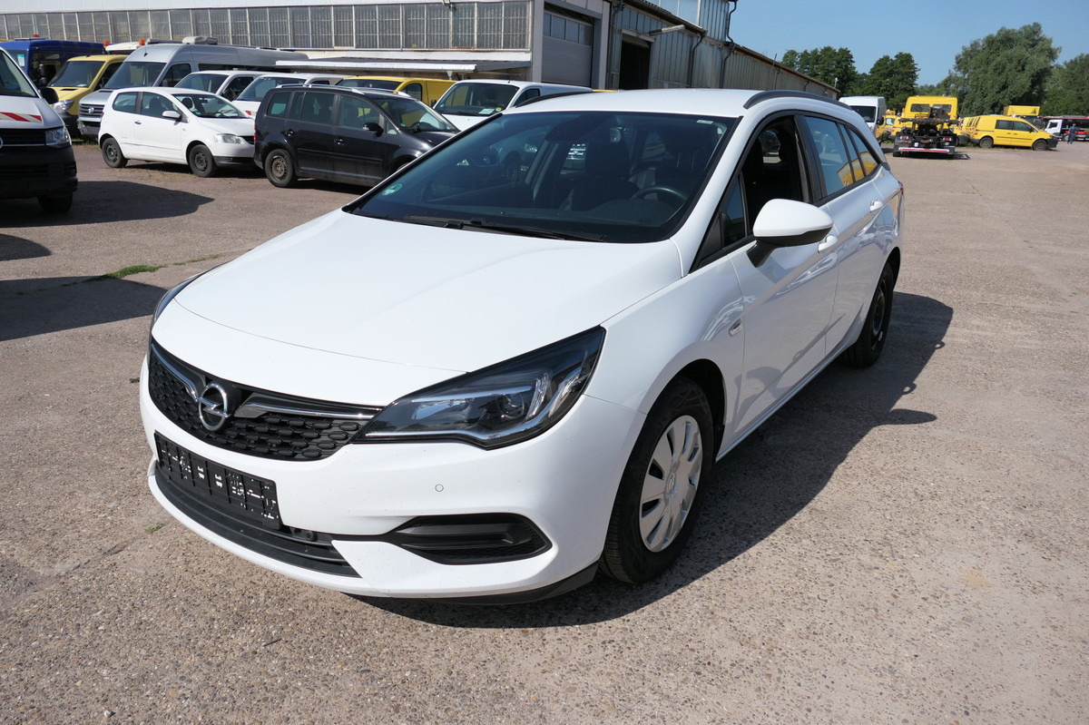 OPEL Astra Sports Tourer 1.5 CDTI KLIMA - Voiture: photos 2 OPEL Astra Sports Tourer 1.5 CDTI KLIMA - Voiture: photos 2