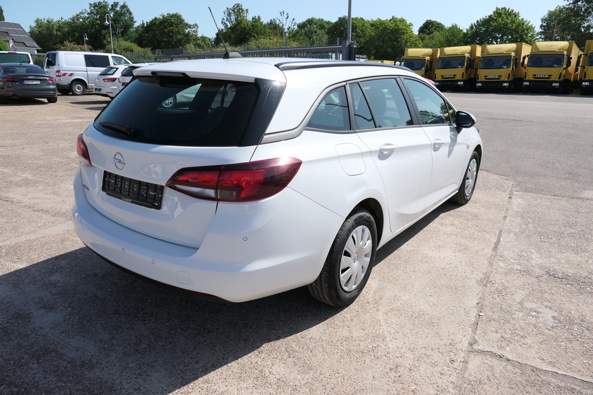 OPEL Astra Sports Tourer 1.5 CDTI KLIMA - Voiture: photos 4 OPEL Astra Sports Tourer 1.5 CDTI KLIMA - Voiture: photos 4