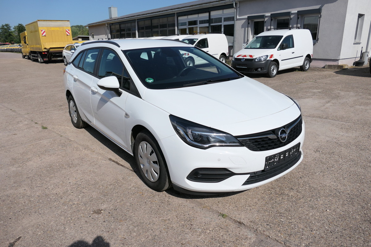 OPEL Astra Sports Tourer 1.5 CDTI KLIMA - Voiture: photos 1 OPEL Astra Sports Tourer 1.5 CDTI KLIMA - Voiture: photos 1