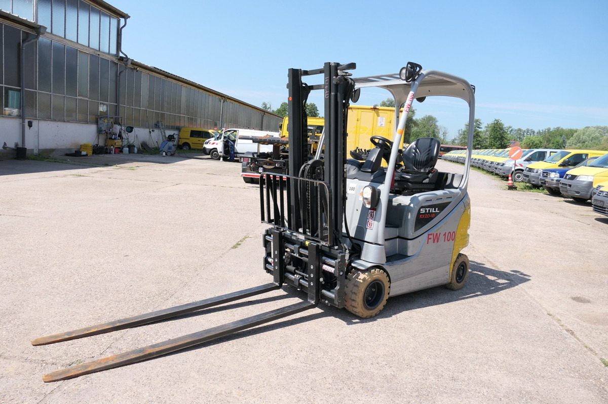 STILL RX 20-18P/H 4-RAD - Chariot embarqué: photos 2 STILL RX 20-18P/H 4-RAD - Chariot embarqué: photos 2