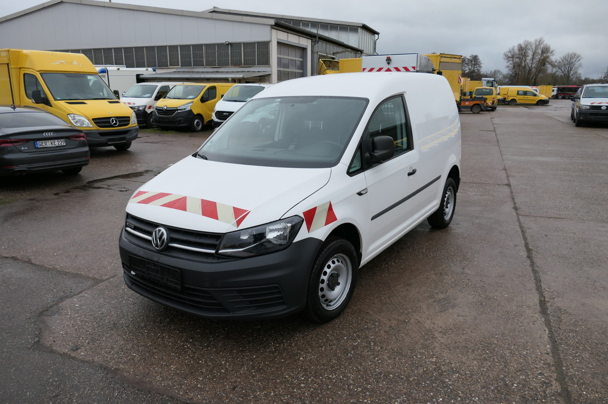 VW Caddy 4Motion 2.0 TDI KLIMA COC WERKSTATT 2-SITZ - Fourgonnette: photos 2 VW Caddy 4Motion 2.0 TDI KLIMA COC WERKSTATT 2-SITZ - Fourgonnette: photos 2