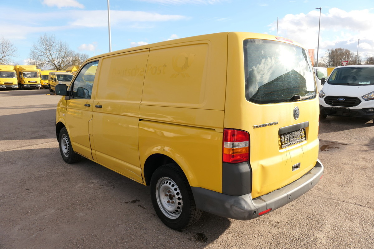 VW T5 Transporter 1.9 TDI 2-Sitzer PARKTRONIK 2xSCH - Fourgonnette: photos 4 VW T5 Transporter 1.9 TDI 2-Sitzer PARKTRONIK 2xSCH - Fourgonnette: photos 4