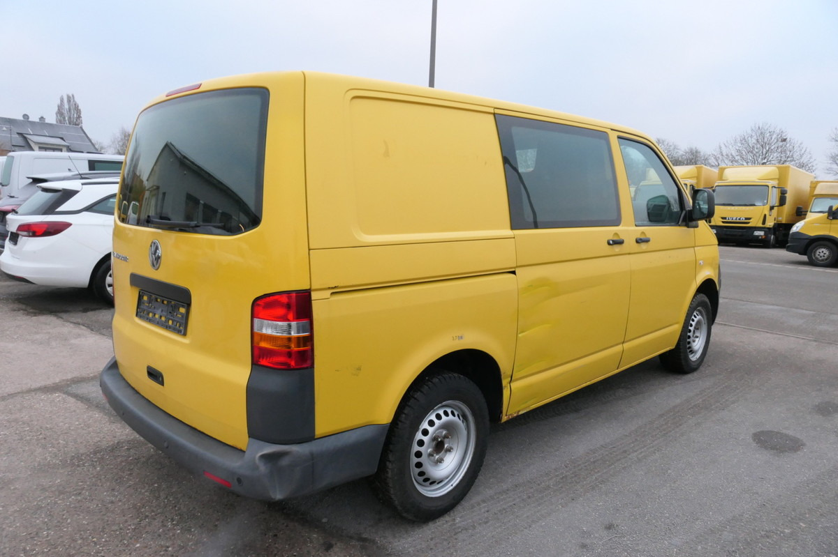 VW T5 Transporter 1.9 TDI PARKTRONIK 2xSCHIEBETÜR - Fourgonnette: photos 4 VW T5 Transporter 1.9 TDI PARKTRONIK 2xSCHIEBETÜR - Fourgonnette: photos 4