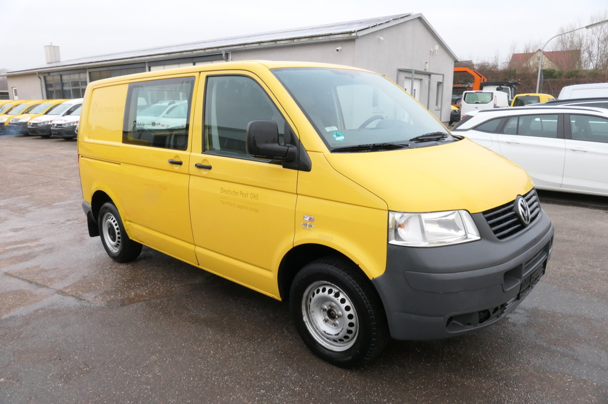 VW T5 Transporter 1.9 TDI PARKTRONIK 2xSCHIEBETÜR S - Fourgonnette: photos 3 VW T5 Transporter 1.9 TDI PARKTRONIK 2xSCHIEBETÜR S - Fourgonnette: photos 3