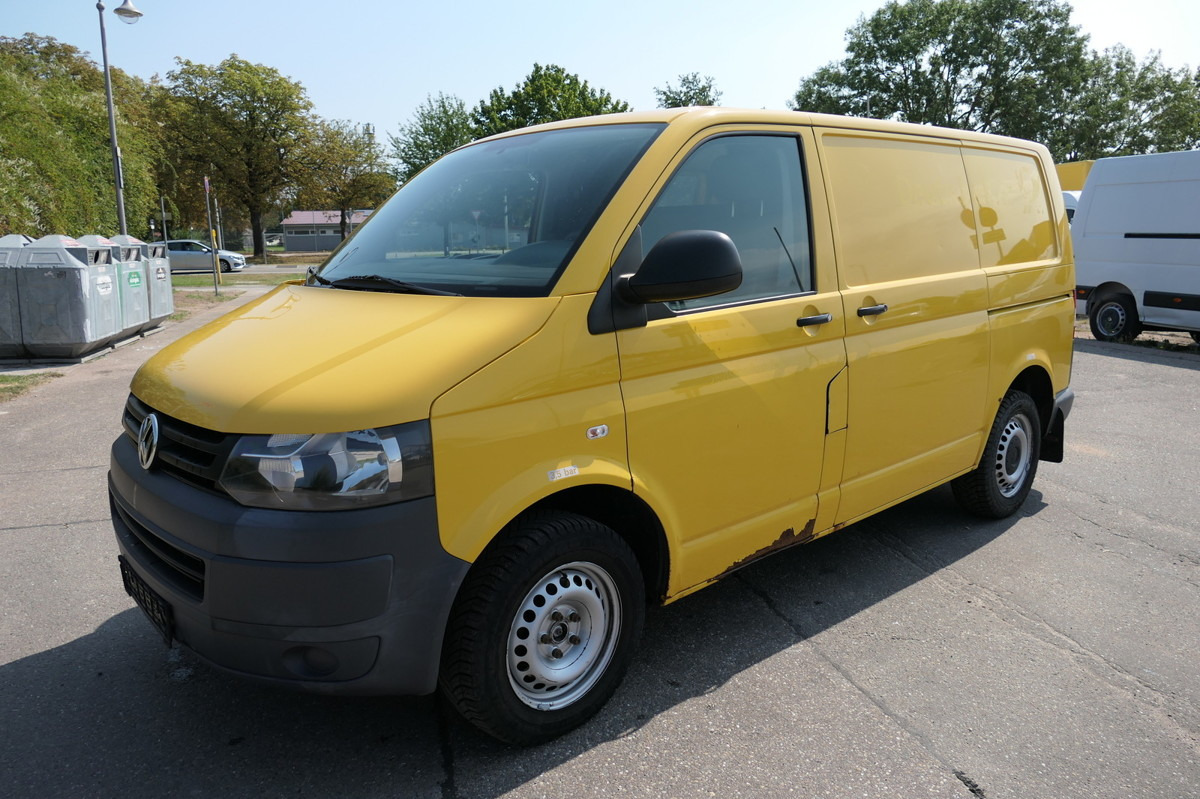 VW T5 Transporter 2.0 TDI 2xSCHIEBETÜR PARKTRONIK E - Fourgonnette: photos 1 VW T5 Transporter 2.0 TDI 2xSCHIEBETÜR PARKTRONIK E - Fourgonnette: photos 1