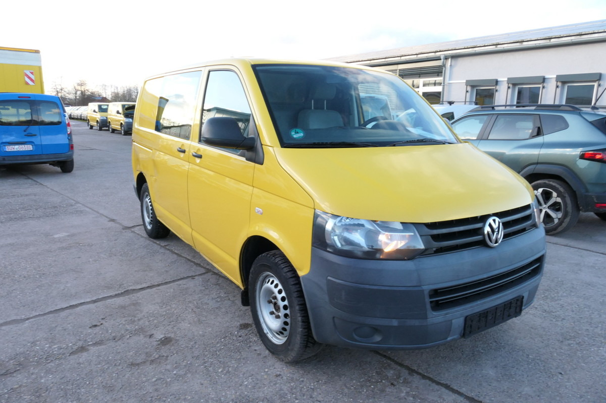 VW T5 Transporter 2.0 TDI PARKTRONIK 2xSCHIEBETÜR - Fourgonnette: photos 3 VW T5 Transporter 2.0 TDI PARKTRONIK 2xSCHIEBETÜR - Fourgonnette: photos 3