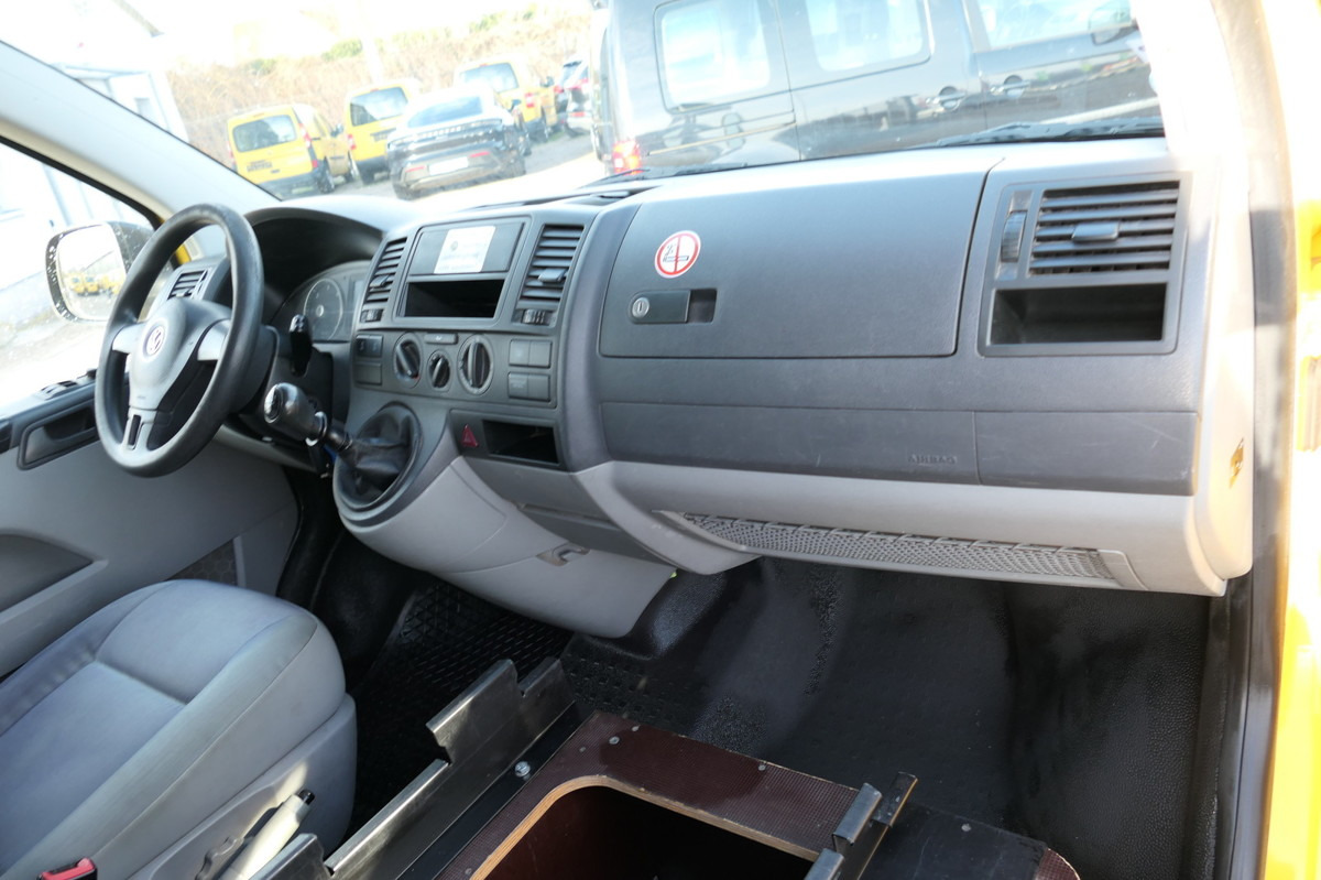 Fourgonnette VW T5 Transporter 2.0 TDI PARKTRONIK 2xSCHIEBETÜR C: photos 8
