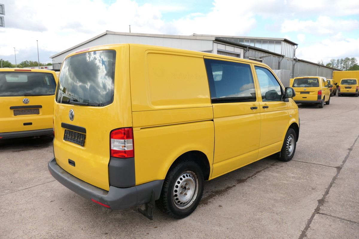 VW T5 Transporter 2.0 TDI PARKTRONIK EURO-5 2xSCHIE - Fourgonnette: photos 4 VW T5 Transporter 2.0 TDI PARKTRONIK EURO-5 2xSCHIE - Fourgonnette: photos 4