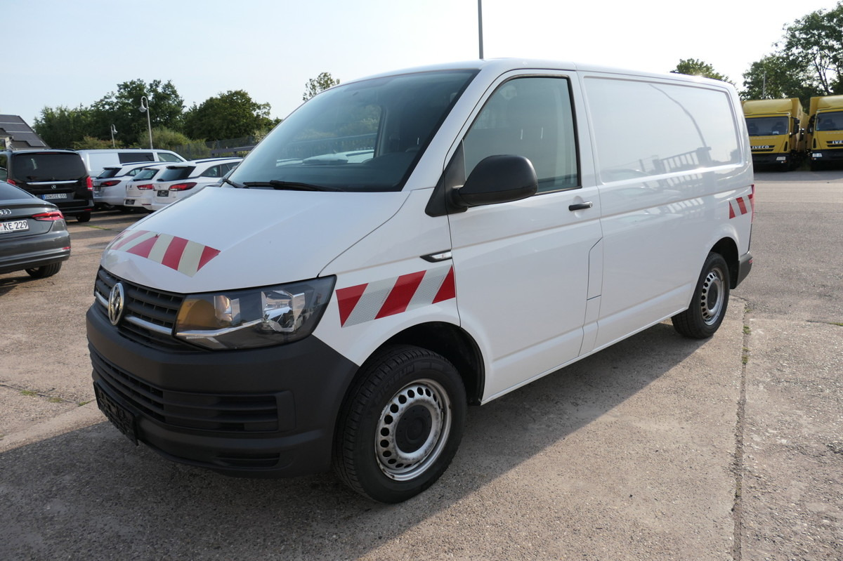 VW T6 Transporter 2.0 TDI 4Motion 3Sitzer KLIMA AHK - Fourgonnette: photos 2 VW T6 Transporter 2.0 TDI 4Motion 3Sitzer KLIMA AHK - Fourgonnette: photos 2